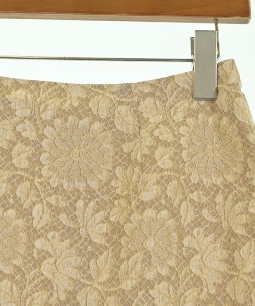 SunaUna กระโปรงยาวถึงเข่า