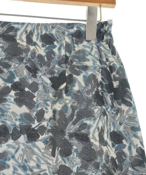 SunaUna กระโปรงยาวถึงเข่า