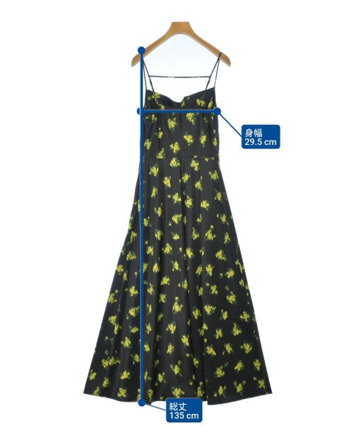 SNIDEL ชุดเดรส