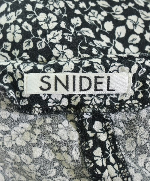 SNIDEL เดรสที่เป็นเสื้อเชิ้ตตัวยาว