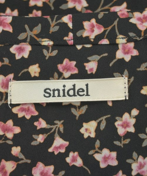 SNIDEL เสื้อสตรี