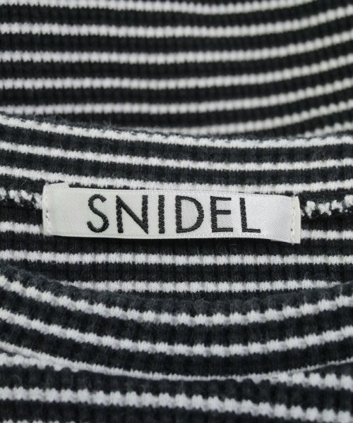SNIDEL เสื้อยืด/เสื้อท็อปส์