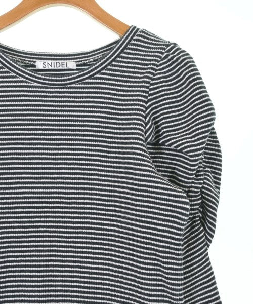 SNIDEL เสื้อยืด/เสื้อท็อปส์