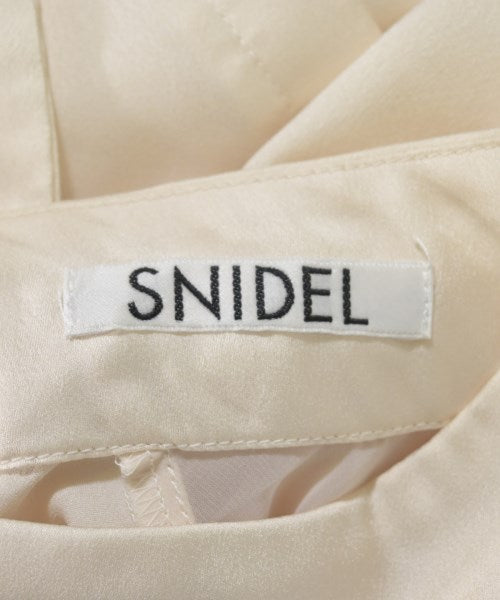 SNIDEL เสื้อสตรี