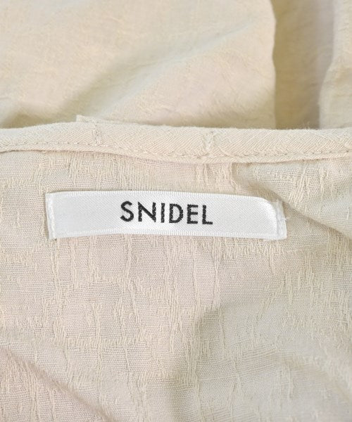 SNIDEL เสื้อสตรี