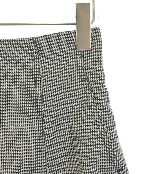 SNIDEL กระโปรงยาวถึงเข่า