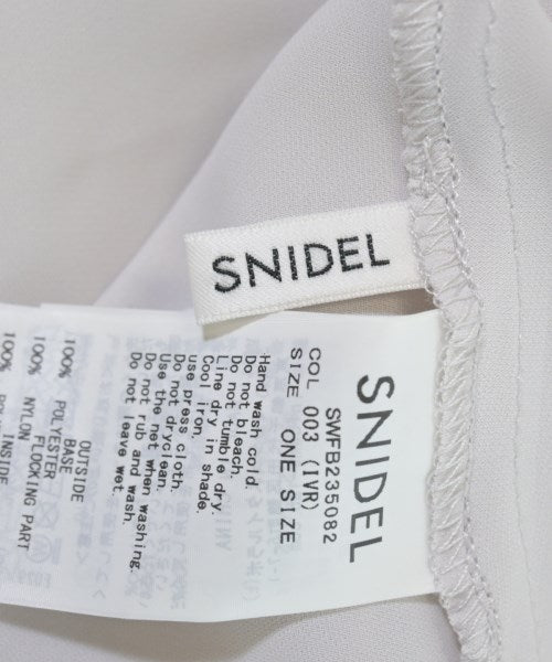 SNIDEL เสื้อสตรี