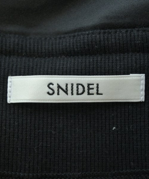 SNIDEL เสื้อยืด/เสื้อท็อปส์