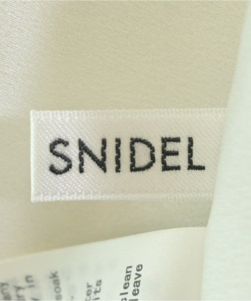 SNIDEL เสื้อสตรี