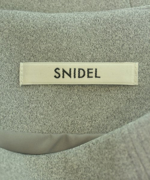 SNIDEL กระโปรงยาวถึงเข่า