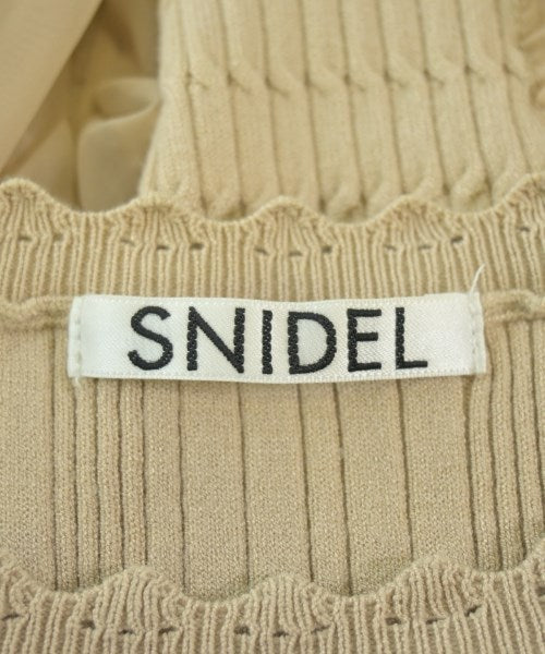 SNIDEL เสื้อแขนกุด