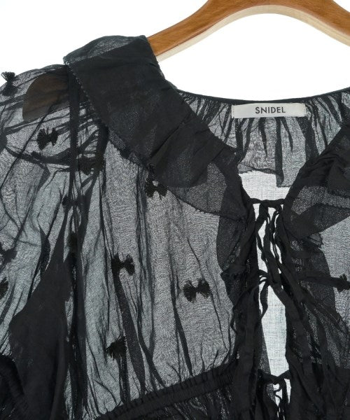 SNIDEL เสื้อสตรี