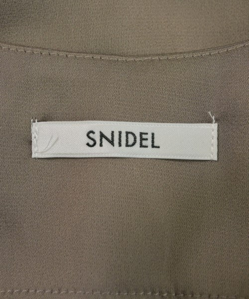 SNIDEL เสื้อสตรี