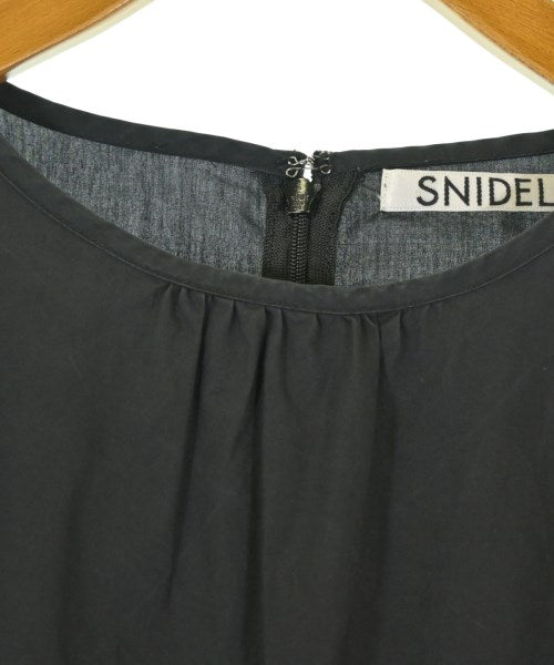 SNIDEL เสื้อสตรี