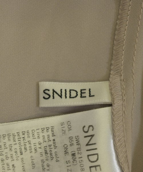 SNIDEL เสื้อสตรี