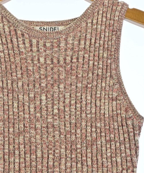 SNIDEL เสื้อแขนกุด
