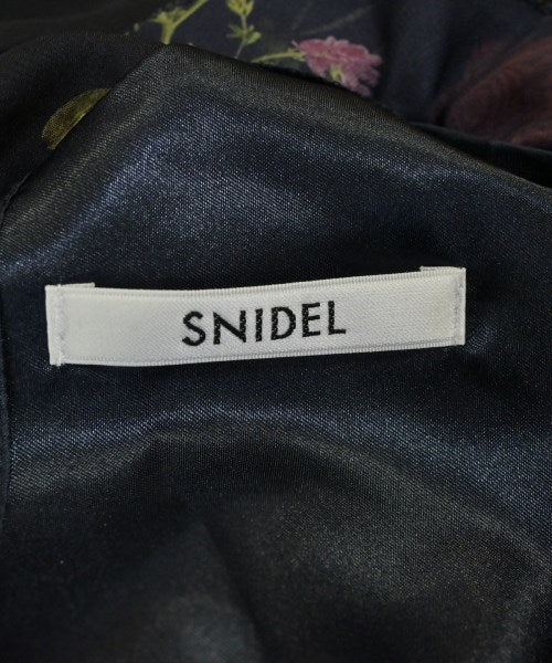 SNIDEL เสื้อสตรี