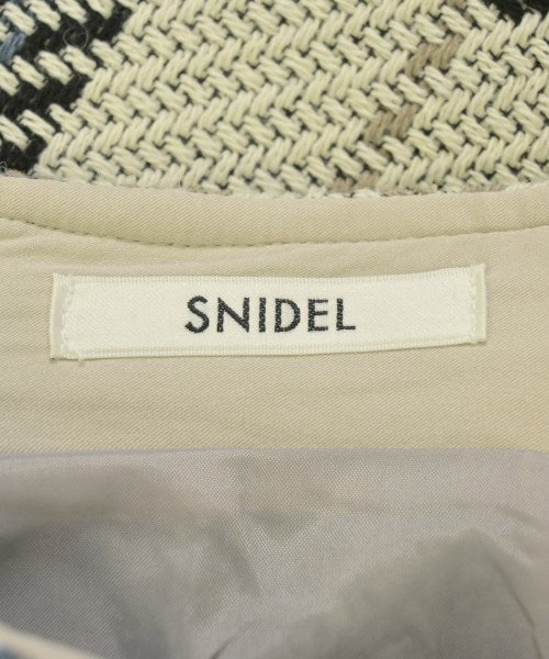 SNIDEL กระโปรงยาวถึงเข่า