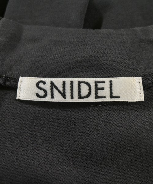 SNIDEL เสื้อยืด/เสื้อท็อปส์