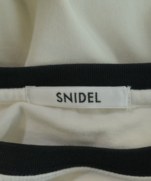 SNIDEL เสื้อยืด/เสื้อท็อปส์
