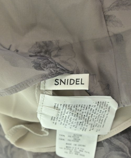 SNIDEL เสื้อสตรี