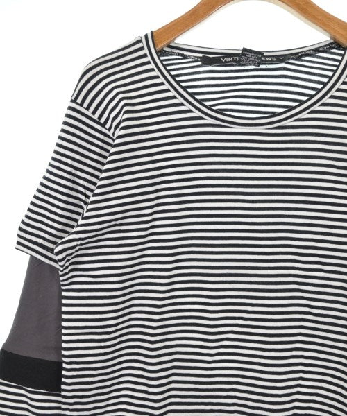 Vinti Andrews เสื้อยืด/เสื้อท็อปส์