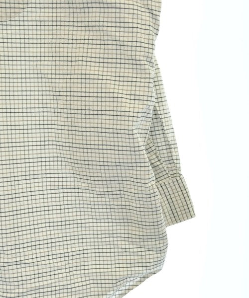 INDIVIDUALIZED SHIRTS เสื้อลำลอง