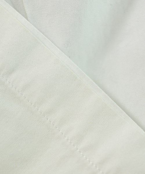 INDIVIDUALIZED SHIRTS เสื้อลำลอง