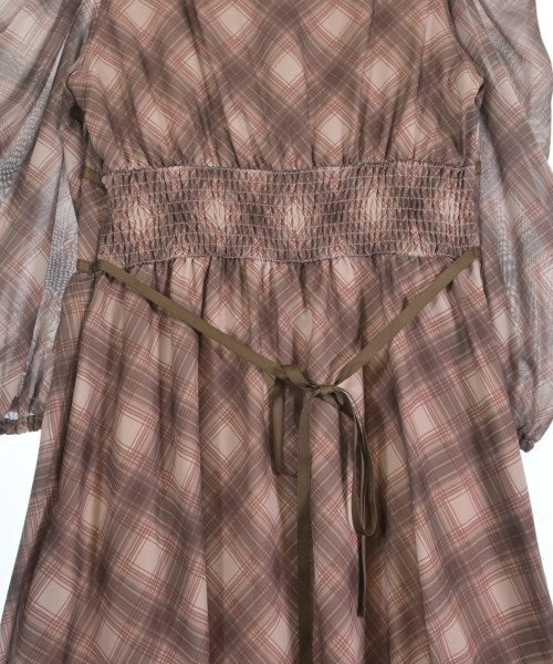 31 Sons de mode ชุดเดรส