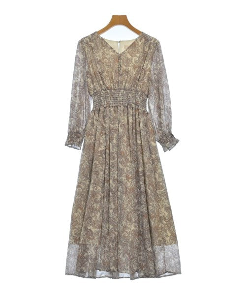 31 Sons de mode ชุดเดรส