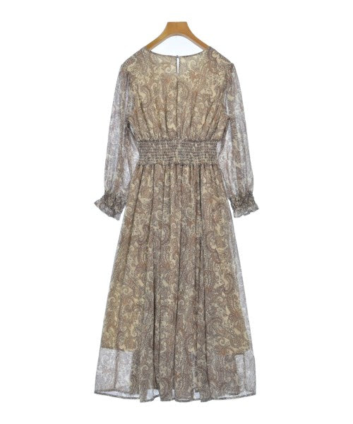 31 Sons de mode ชุดเดรส