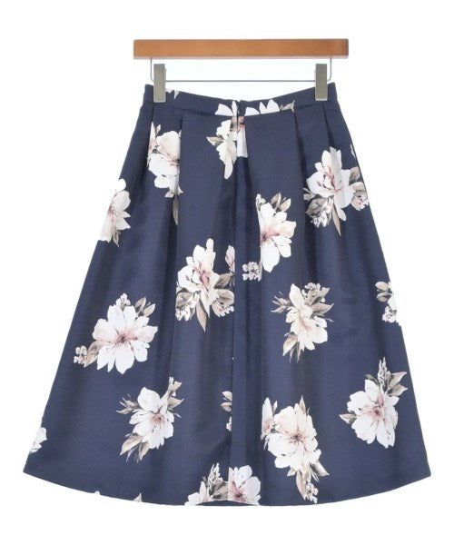 31 Sons de mode กระโปรงยาวถึงเข่า