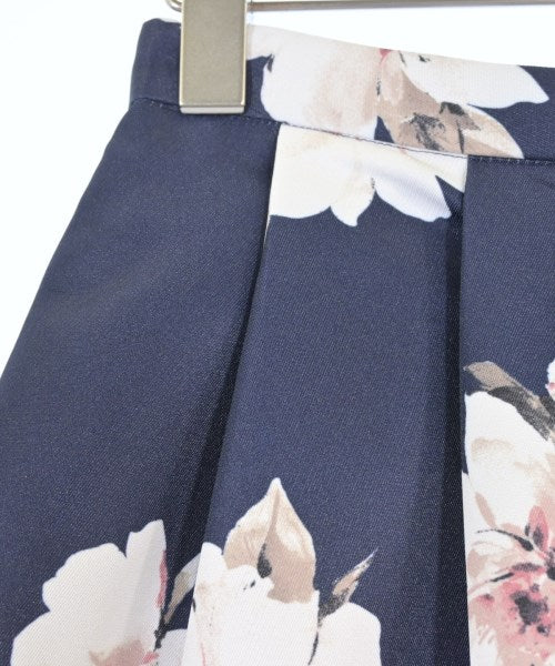 31 Sons de mode กระโปรงยาวถึงเข่า