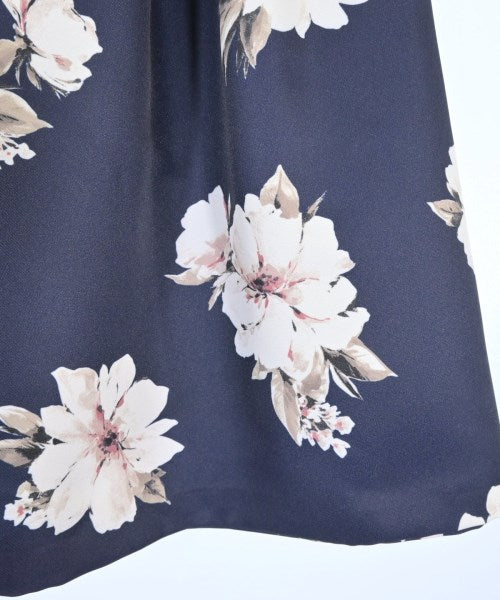 31 Sons de mode กระโปรงยาวถึงเข่า