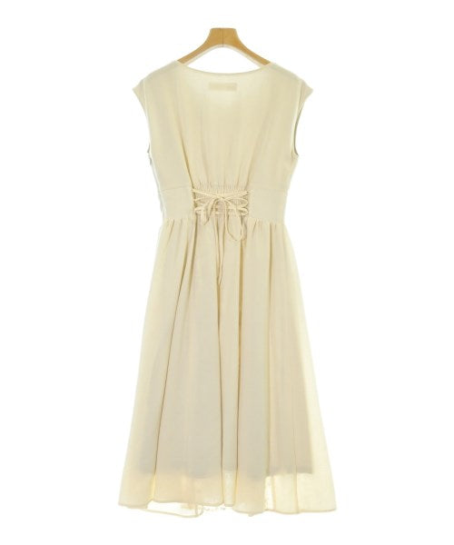 31 Sons de mode ชุดเดรส