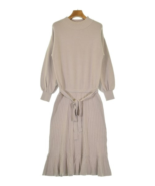 31 Sons de mode ชุดเดรส