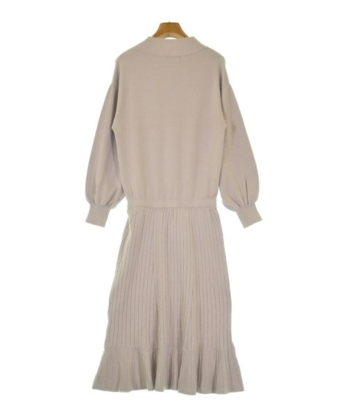 31 Sons de mode ชุดเดรส