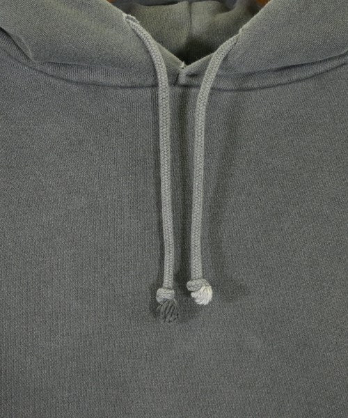 holiday เสื้อสเวตเตอร์