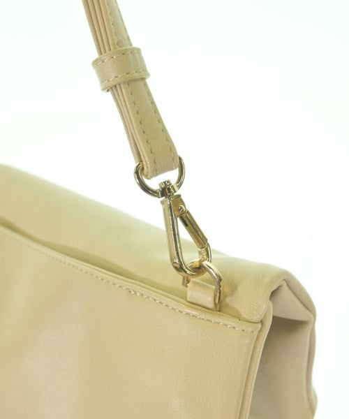 interstaple กระเป๋าถือขนาดใหญ่