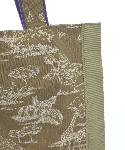 MUVEIL กระเป๋าถือขนาดใหญ่