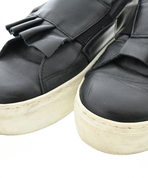 MUVEIL รองเท้าผ้าใบ