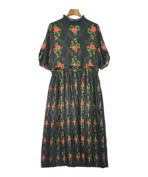 MUVEIL ชุดเดรส