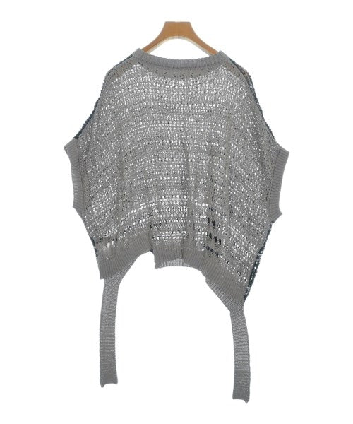 AULA AILA เสื้อแขนกุด