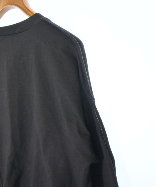 AULA AILA เสื้อยืด/เสื้อท็อปส์