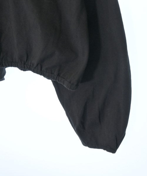 AULA AILA เสื้อยืด/เสื้อท็อปส์