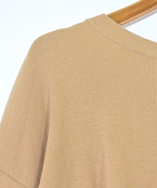 6(ROKU) เสื้อยืด/เสื้อท็อปส์