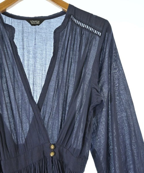 Velnica ชุดเดรส