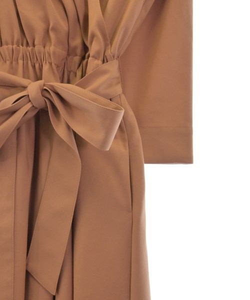 BEAMS Lights ชุดเดรส