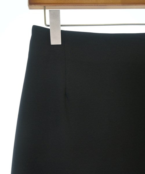 BEAMS Lights กระโปรงยาวถึงเข่า
