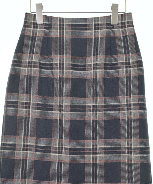 BEAMS Lights กระโปรงยาวถึงเข่า